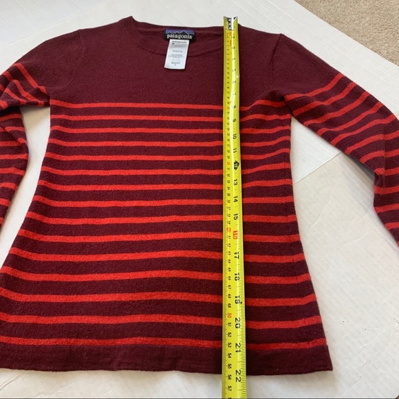 SOLD Patagonia women’s Merino wool sweater size small - Picture 5 of 8